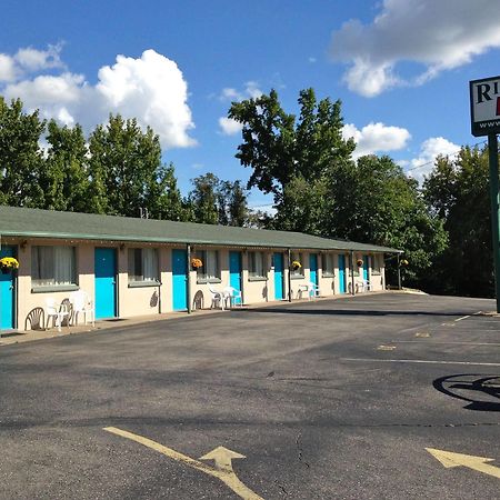 Ridgeview Motel Брэнсон Экстерьер фото